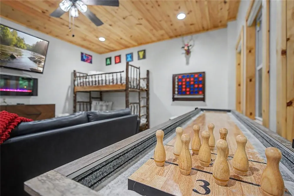 67 Citrine Court Ellijay, GA 30540