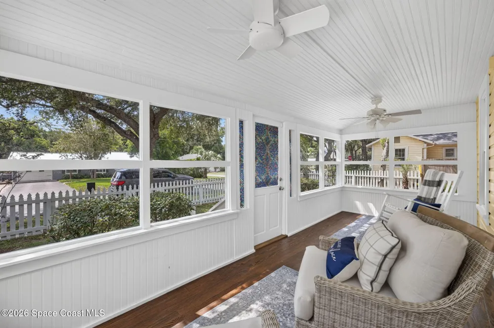 834 Alexander Street Mount Dora, FL 32757