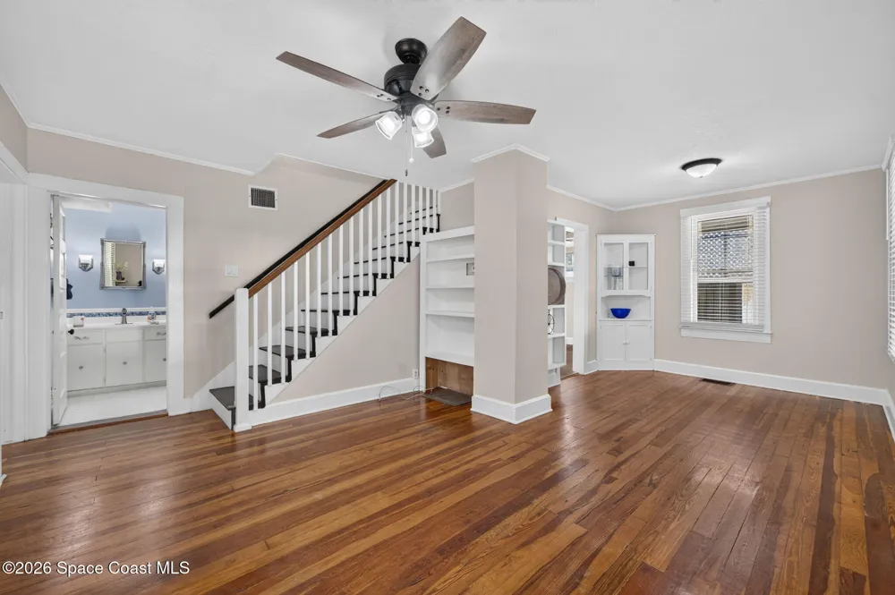 834 Alexander Street Mount Dora, FL 32757