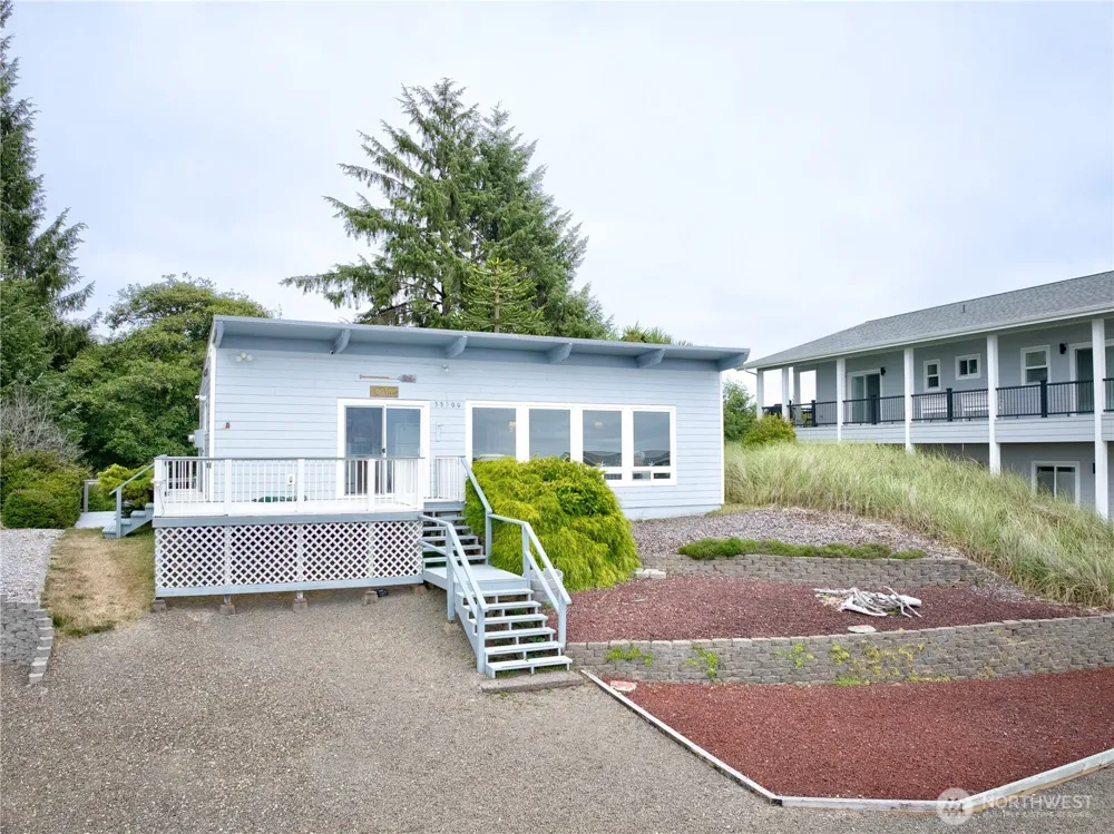 35200 J PLACE Ocean Park, WA 98640