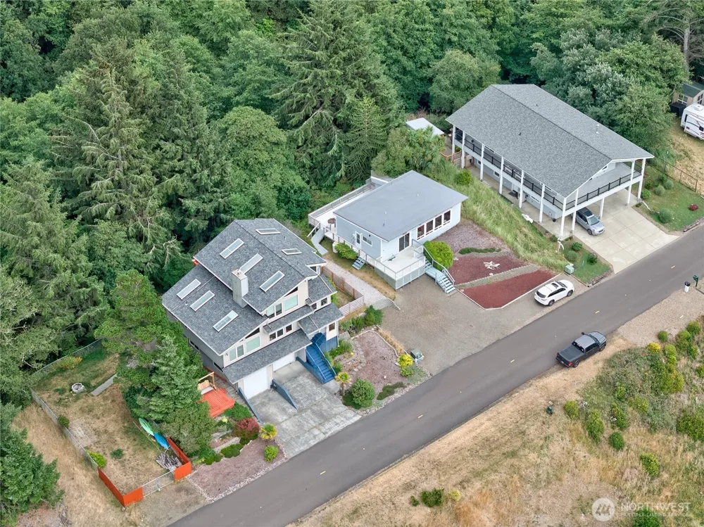 35200 J PLACE Ocean Park, WA 98640