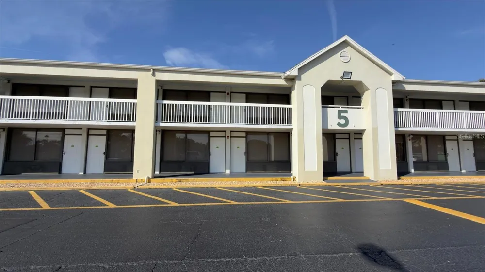 5245 W IRLO BRONSON MEM HWY 165 Kissimmee, FL 34746