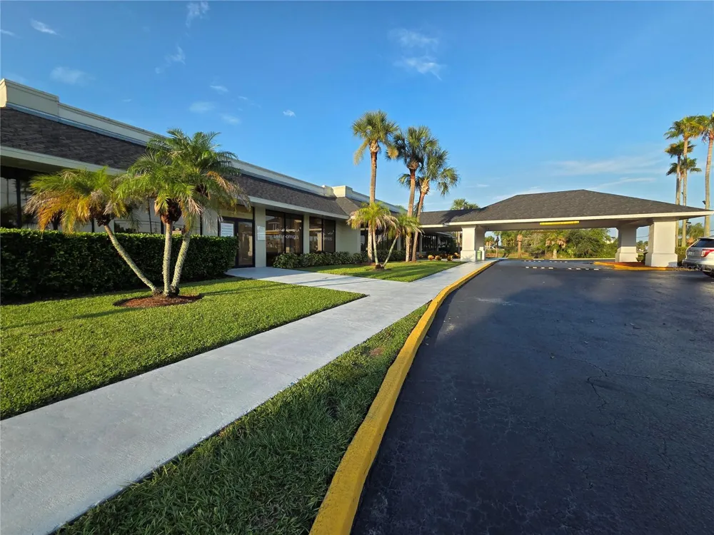 5245 W IRLO BRONSON MEM HWY 165 Kissimmee, FL 34746
