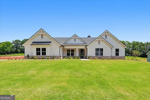 131 Maney DR