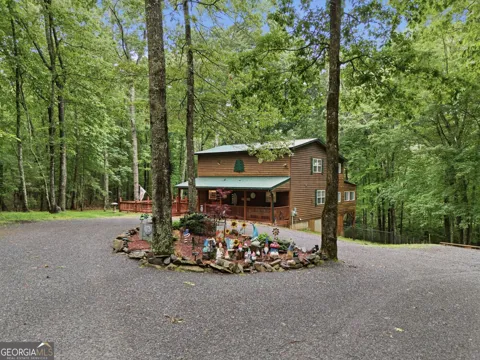 680 Hawthorne Ln