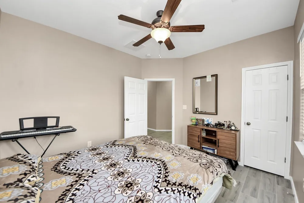 6543 Crestford Lane Pasadena, TX 77505