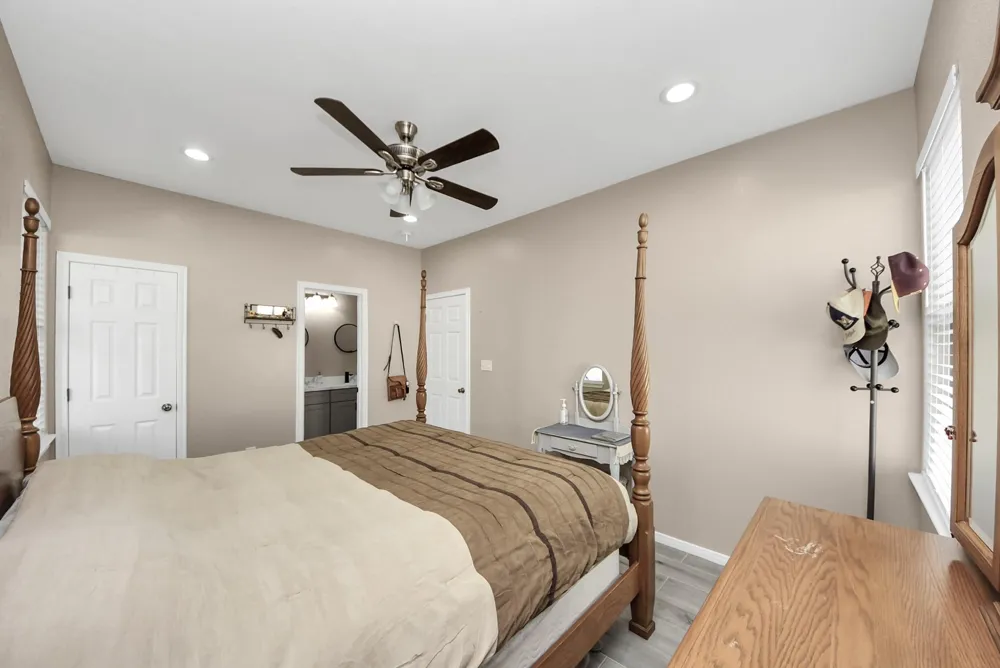 6543 Crestford Lane Pasadena, TX 77505