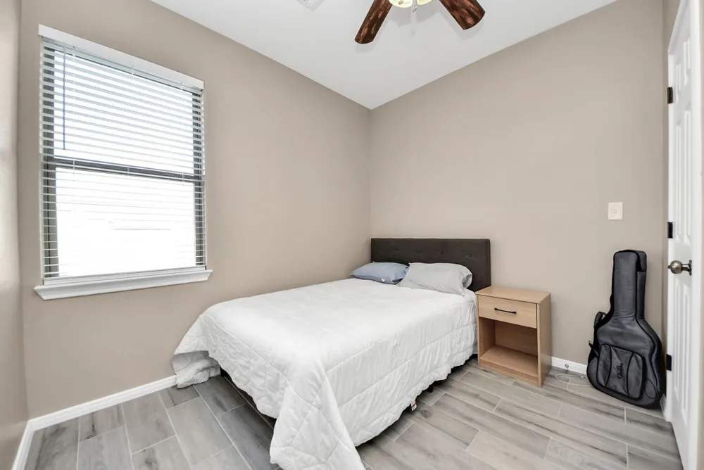 6543 Crestford Lane Pasadena, TX 77505