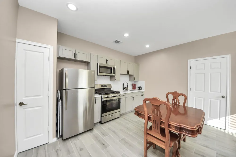 6543 Crestford Lane Pasadena, TX 77505