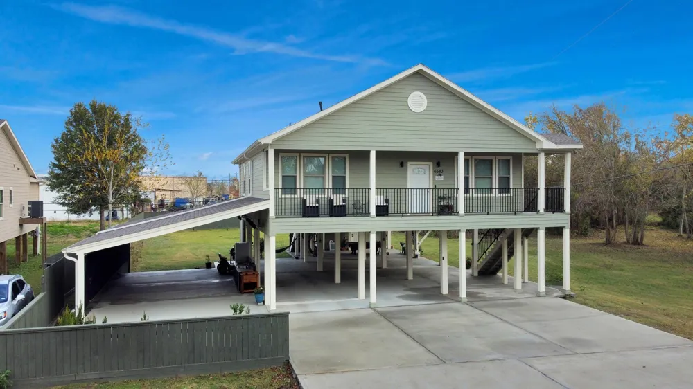 6543 Crestford Lane Pasadena, TX 77505