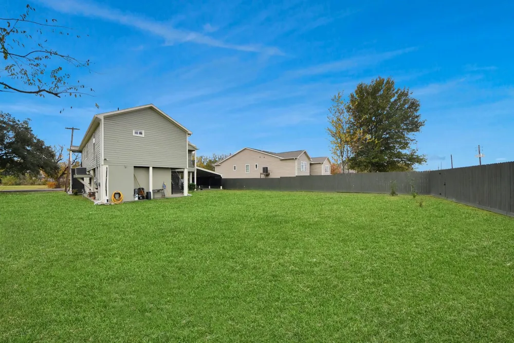 6543 Crestford Lane Pasadena, TX 77505