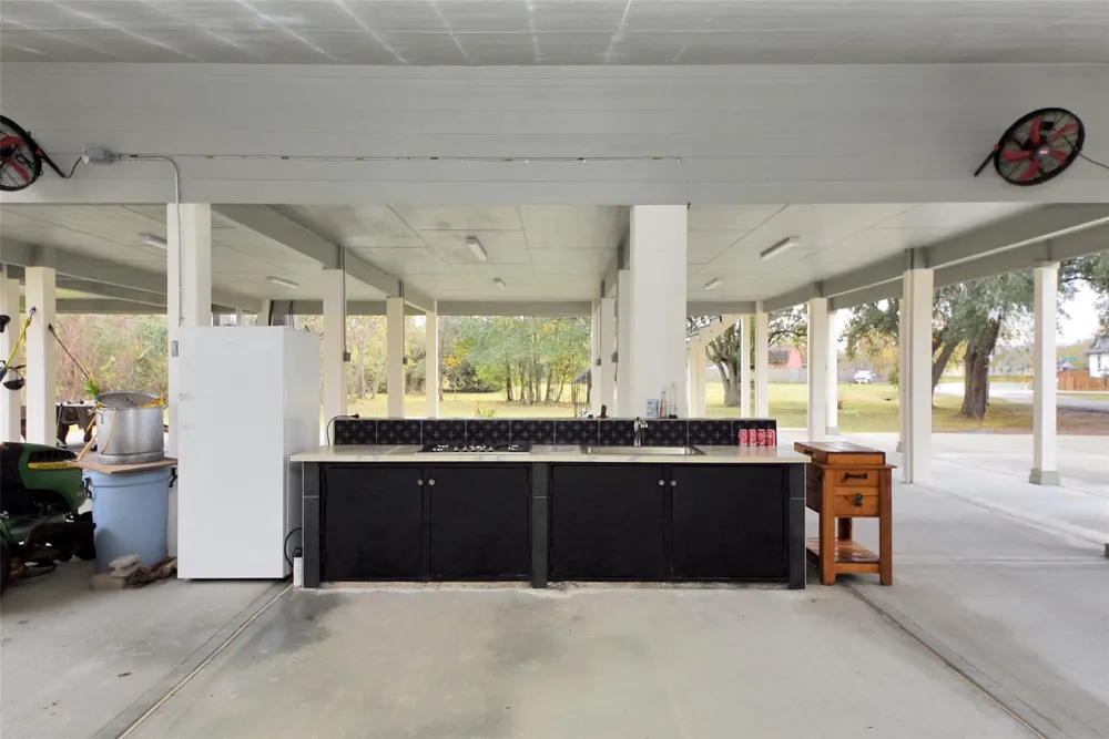 6543 Crestford Lane Pasadena, TX 77505