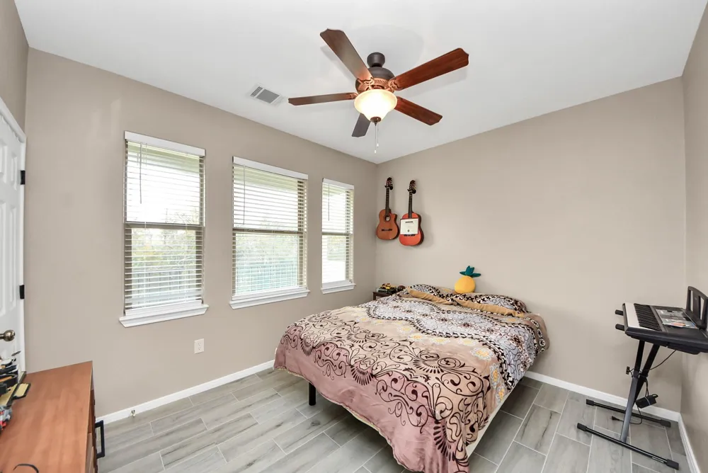 6543 Crestford Lane Pasadena, TX 77505