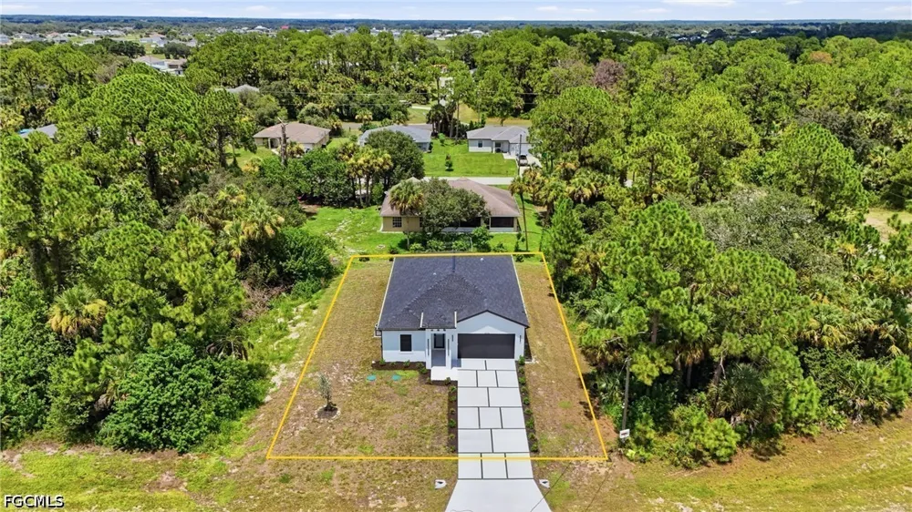 Windswept Circle Labelle, FL 33935