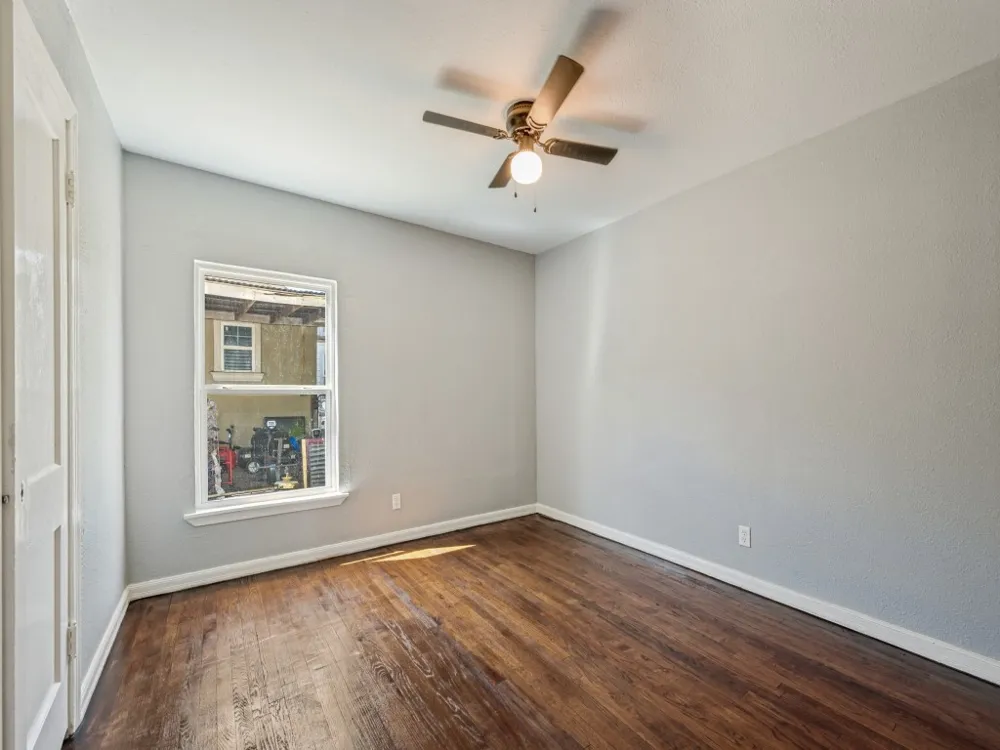 2309 Fincher Road Haltom City, TX 76117
