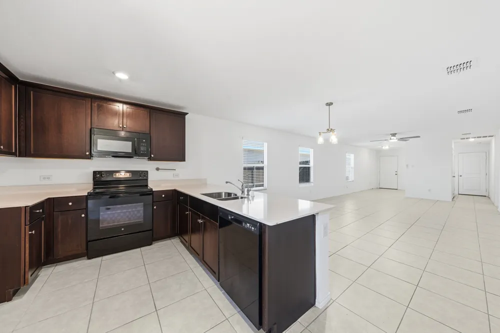 5800 Timber Point Drive Princeton, TX 75407