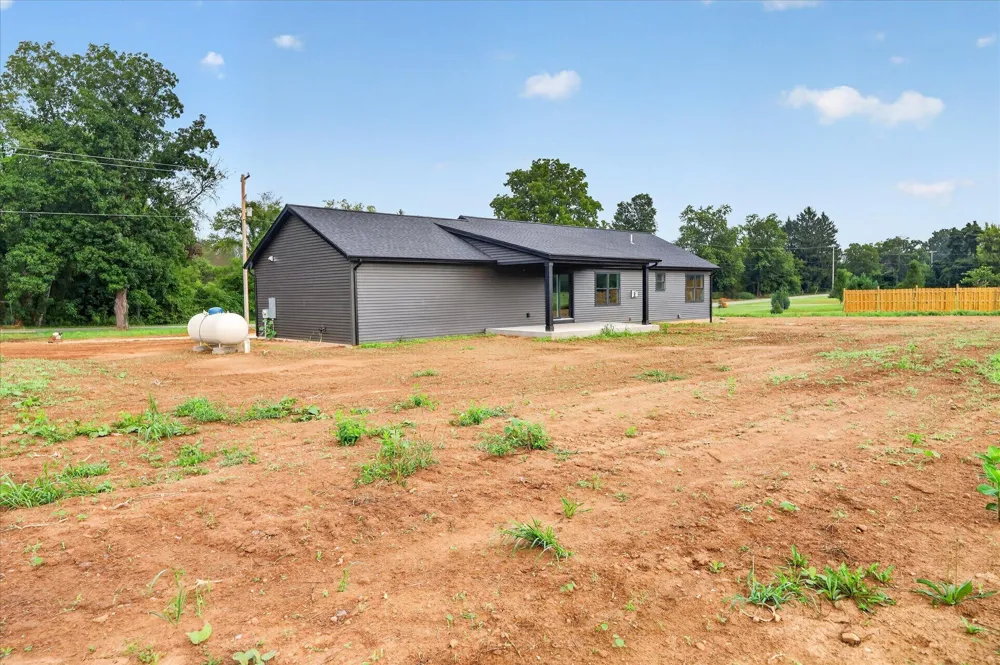9851 Cedar Creek Road Delton, MI 49046