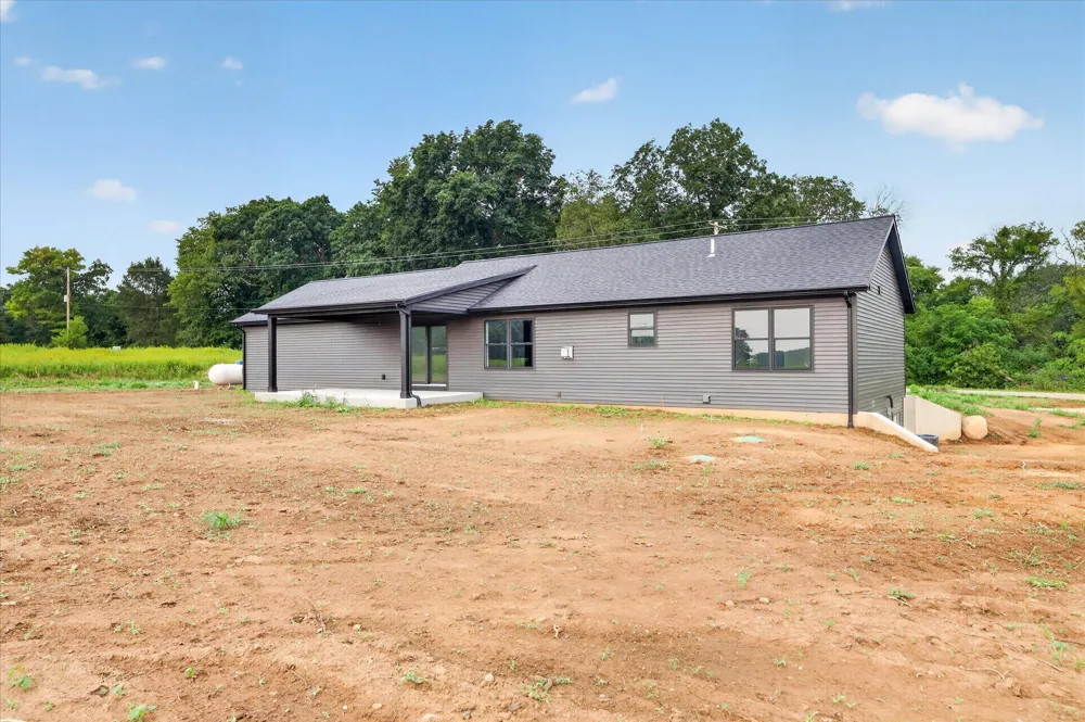 9851 Cedar Creek Road Delton, MI 49046