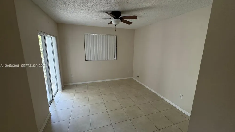 2600 S University Dr #325 Davie, FL 33328