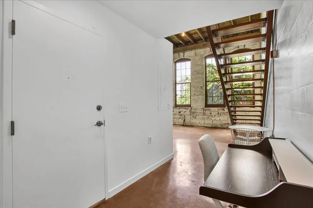 2001 E 2ND AVENUE #24 Tampa, FL 33605