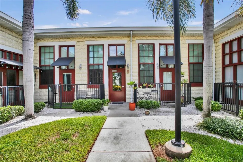 2001 E 2ND AVENUE #24 Tampa, FL 33605