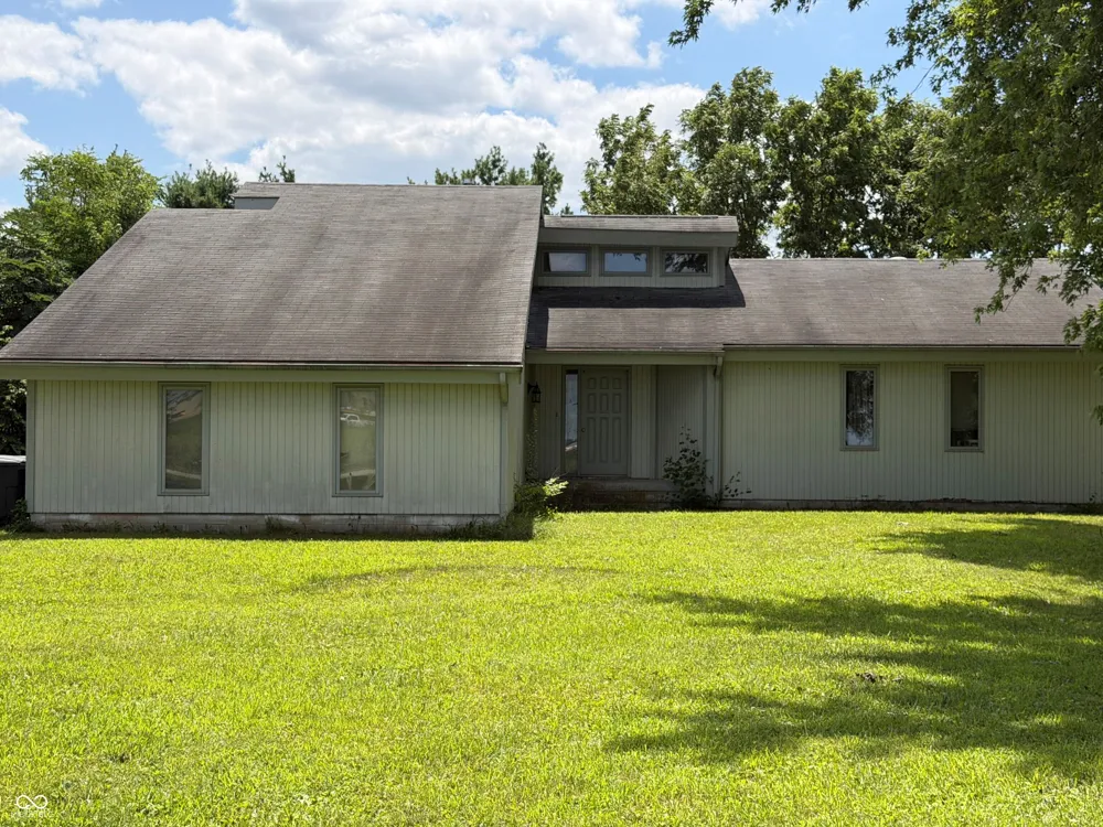 2485 W 50 S Lebanon, IN 46052