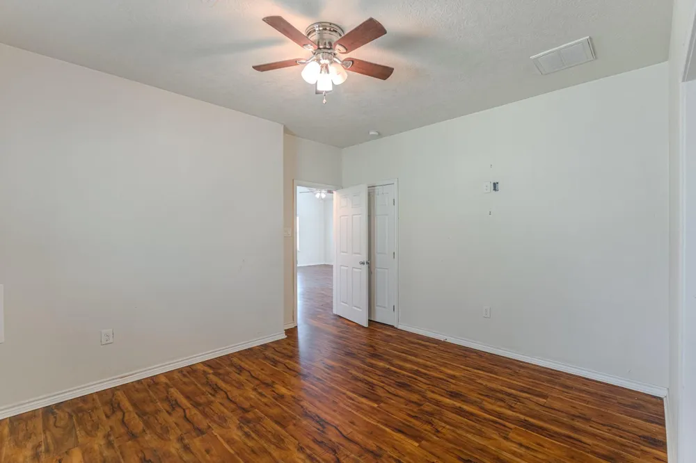 816 Martin Luther King Road Ames, TX 77575