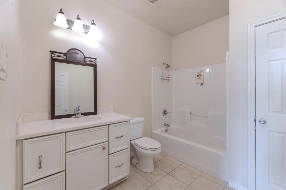 816 Martin Luther King Road Ames, TX 77575