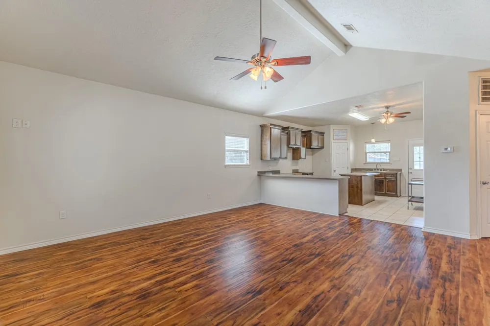 816 Martin Luther King Road Ames, TX 77575