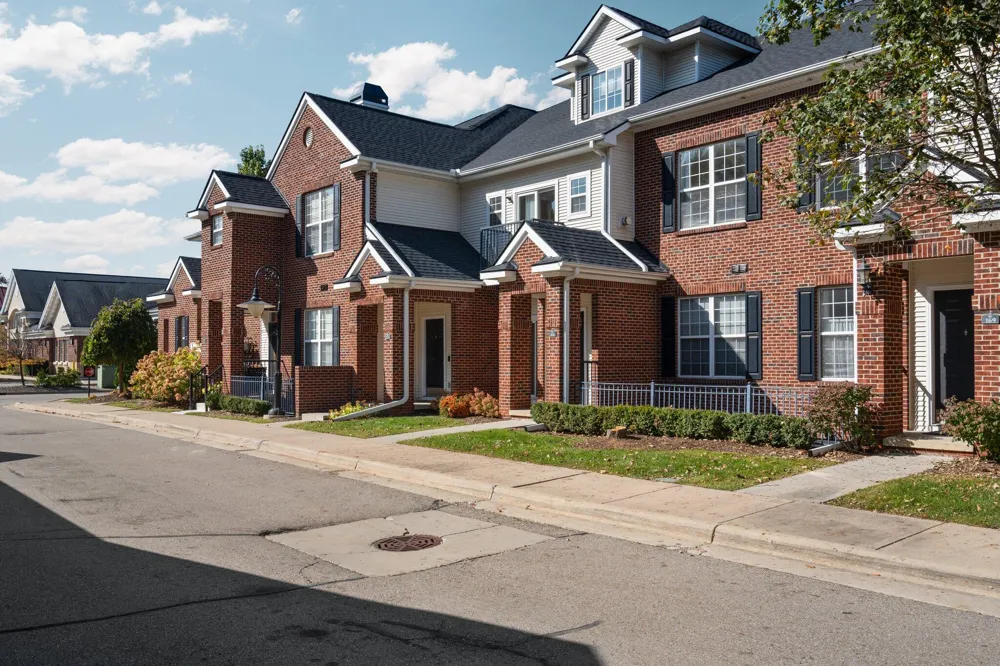 331 Scio Village Court #279 Ann Arbor, MI 48103