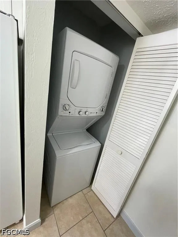 Cape Coral Parkway W #102 Cape Coral, FL 33914