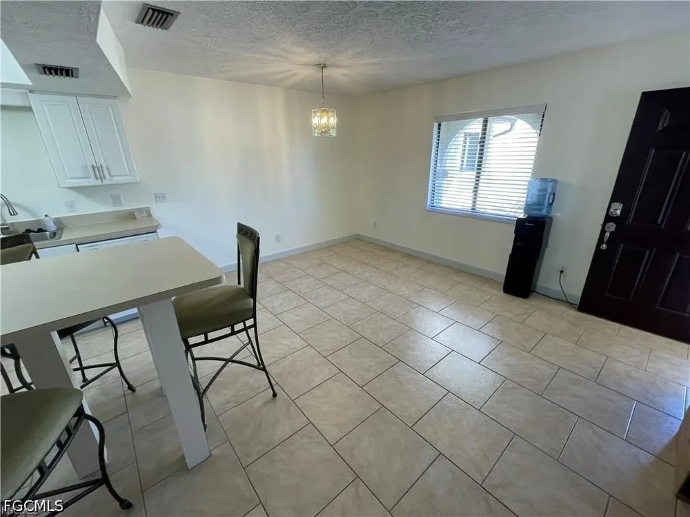 Cape Coral Parkway W #102 Cape Coral, FL 33914
