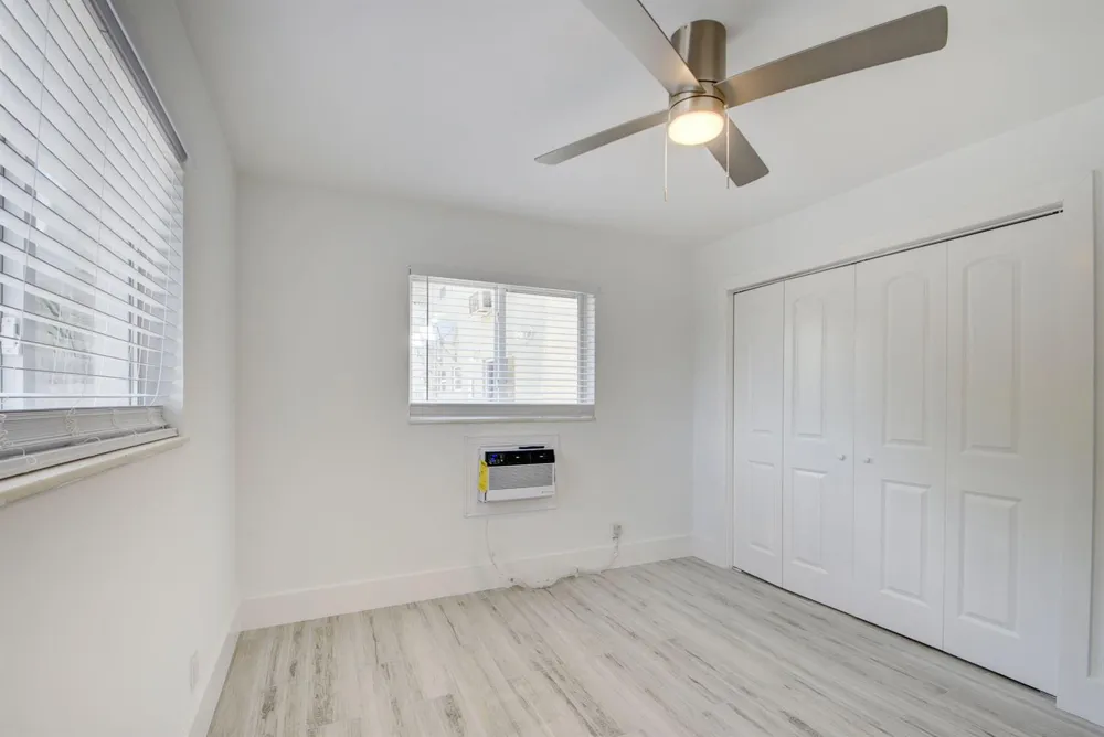 525 S Broadway #J Lantana, FL 33462