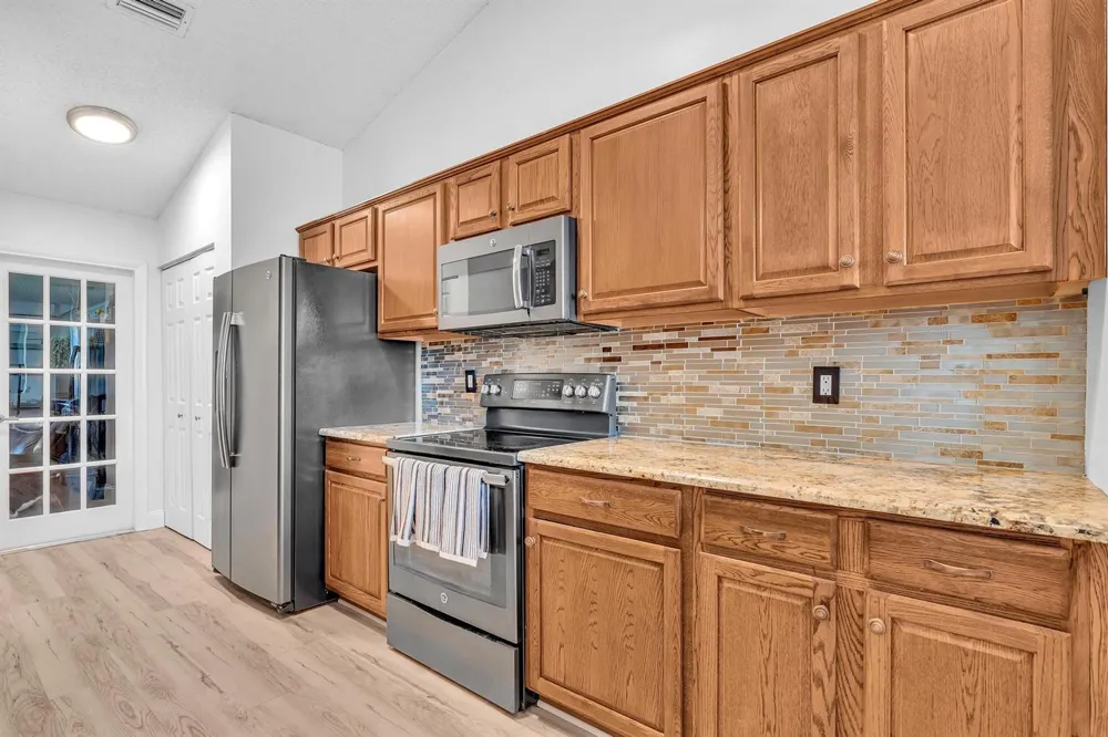 8099 CASSIA DRIVE Boynton Beach, FL 33472