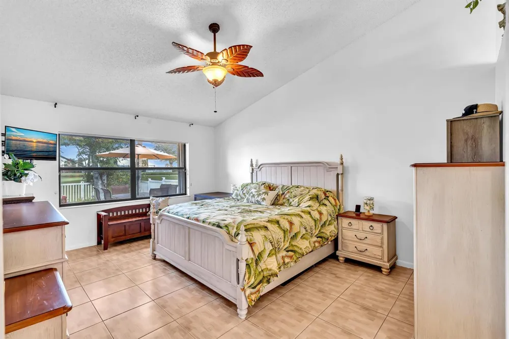 8099 CASSIA DRIVE Boynton Beach, FL 33472