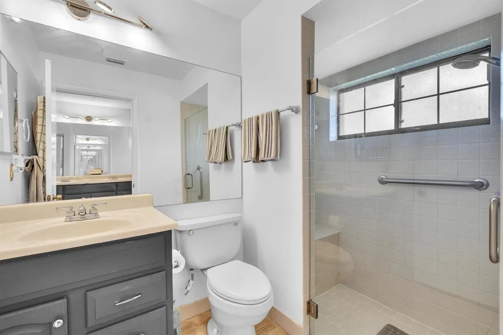 8099 CASSIA DRIVE Boynton Beach, FL 33472