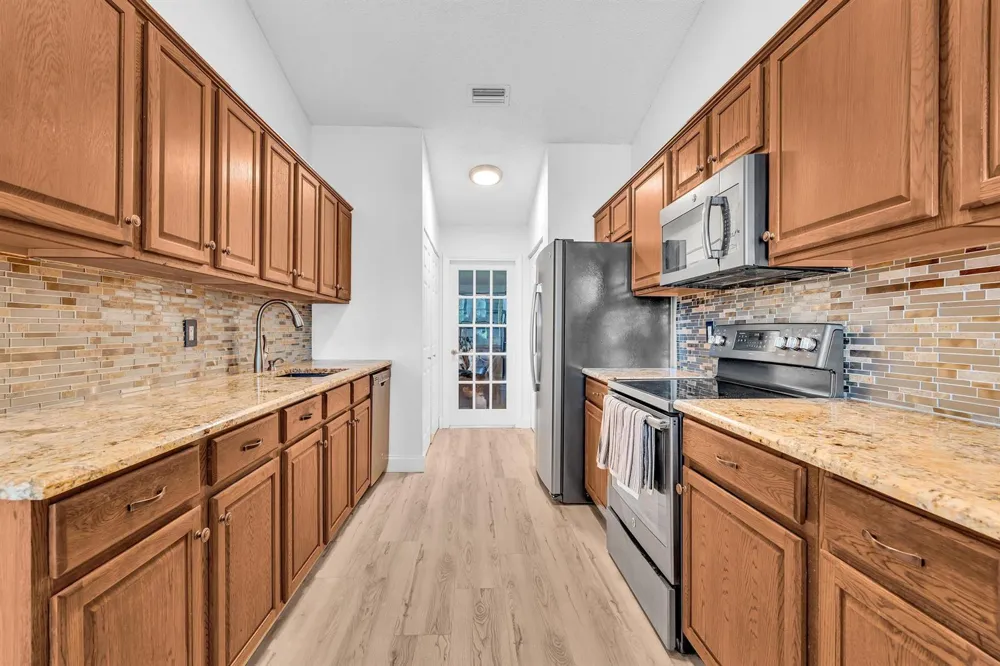 8099 CASSIA DRIVE Boynton Beach, FL 33472