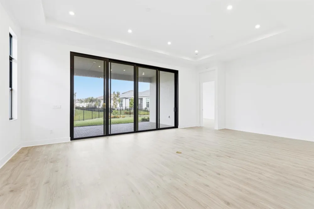 13921 Vivant Drive Palm Beach Gardens, FL 33412