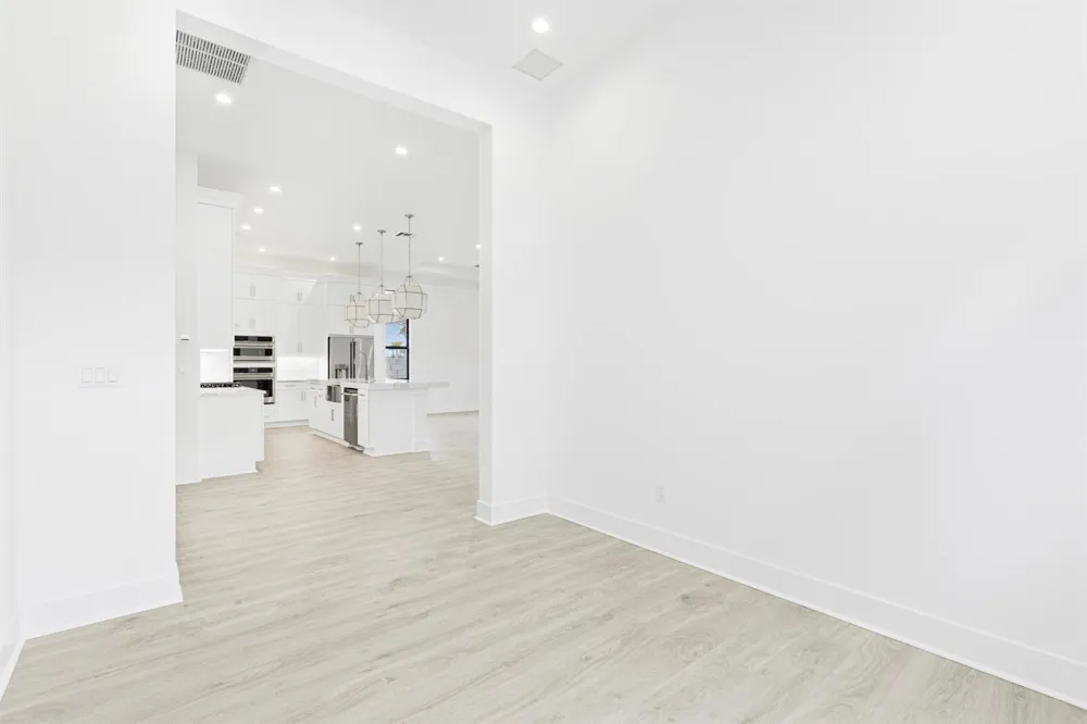 13921 Vivant Drive Palm Beach Gardens, FL 33412