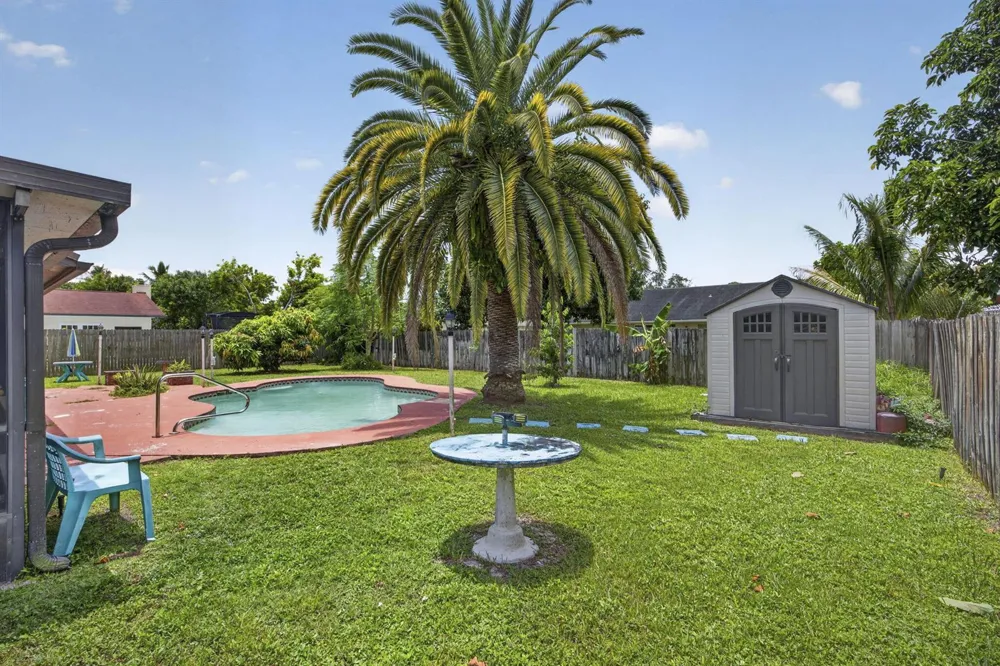254 LA MANCHA AVENUE Royal Palm Beach, FL 33411