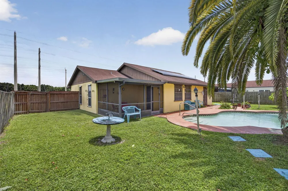 254 LA MANCHA AVENUE Royal Palm Beach, FL 33411