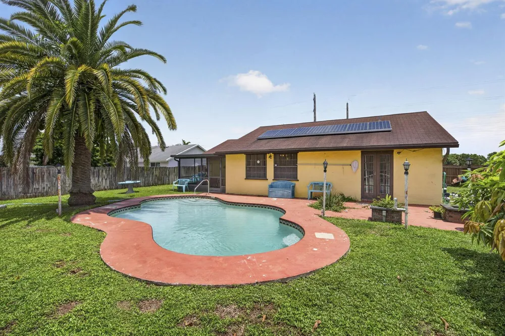 254 LA MANCHA AVENUE Royal Palm Beach, FL 33411