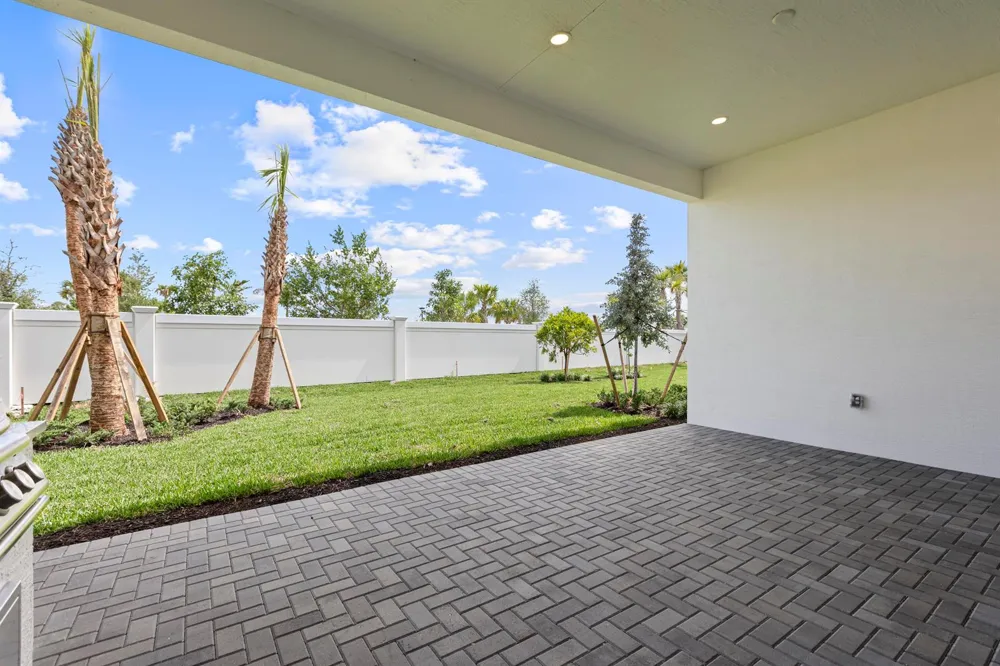 14060 Bastille Street Palm Beach Gardens, FL 33412