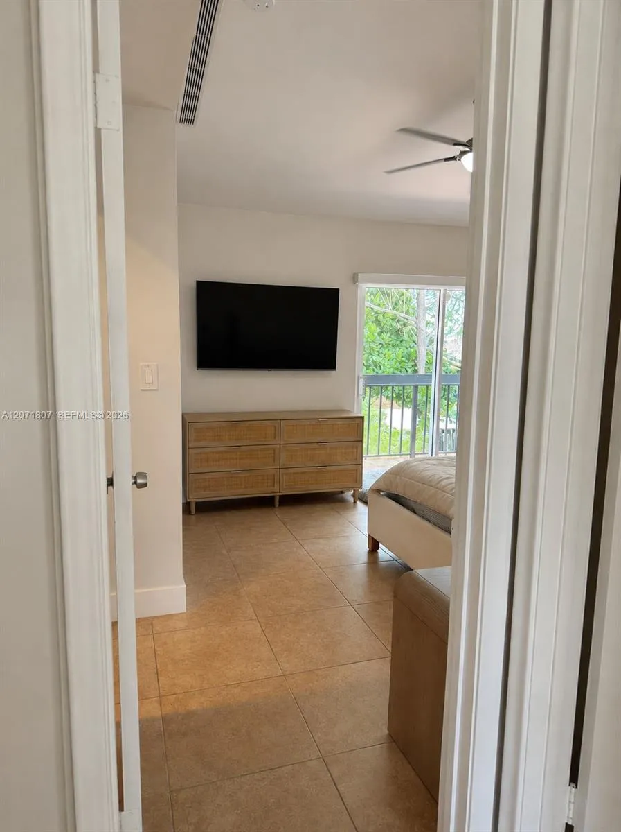 7483 SW 109th Ave Miami, FL 33173