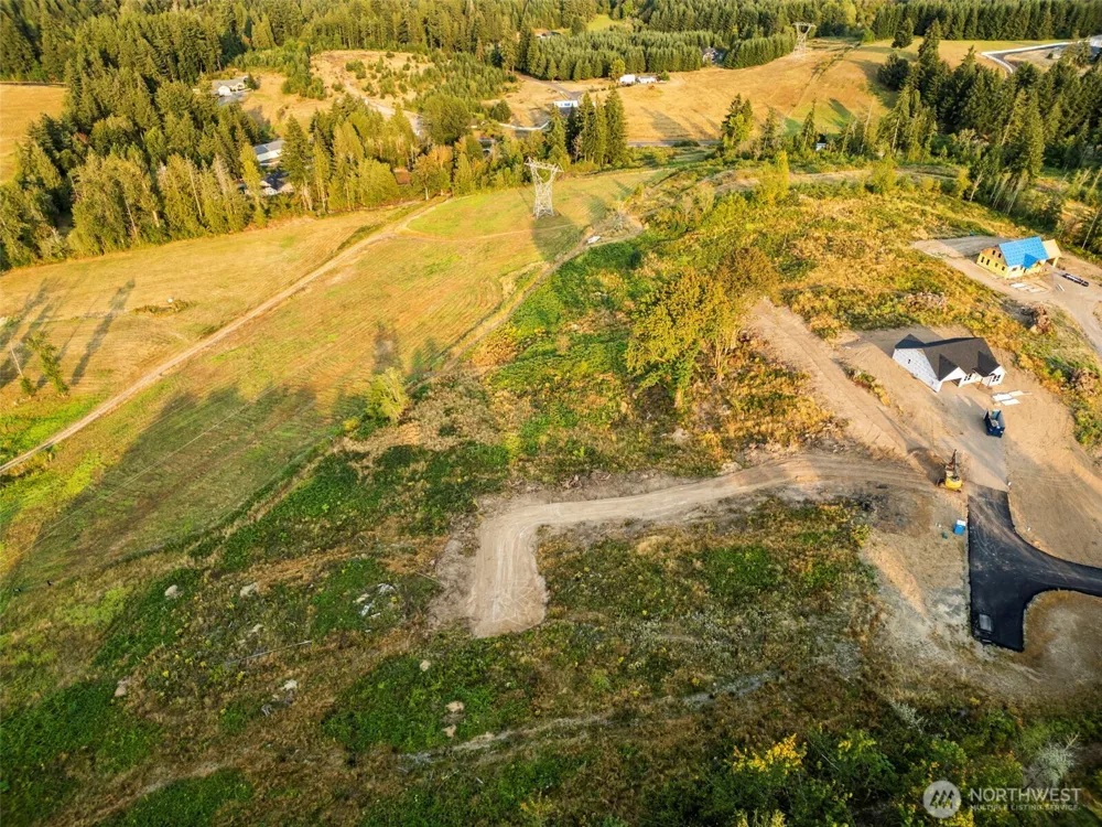 391 Brook Valley Road Kelso, WA 98626