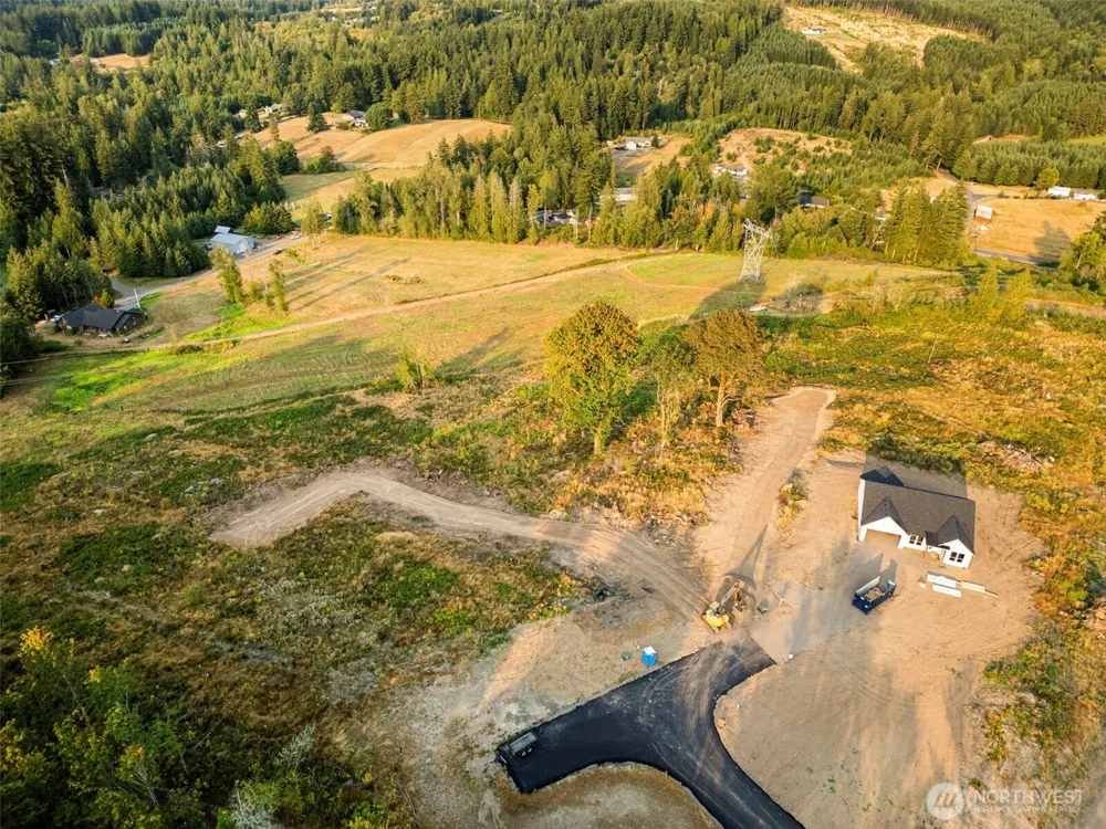 391 Brook Valley Road Kelso, WA 98626