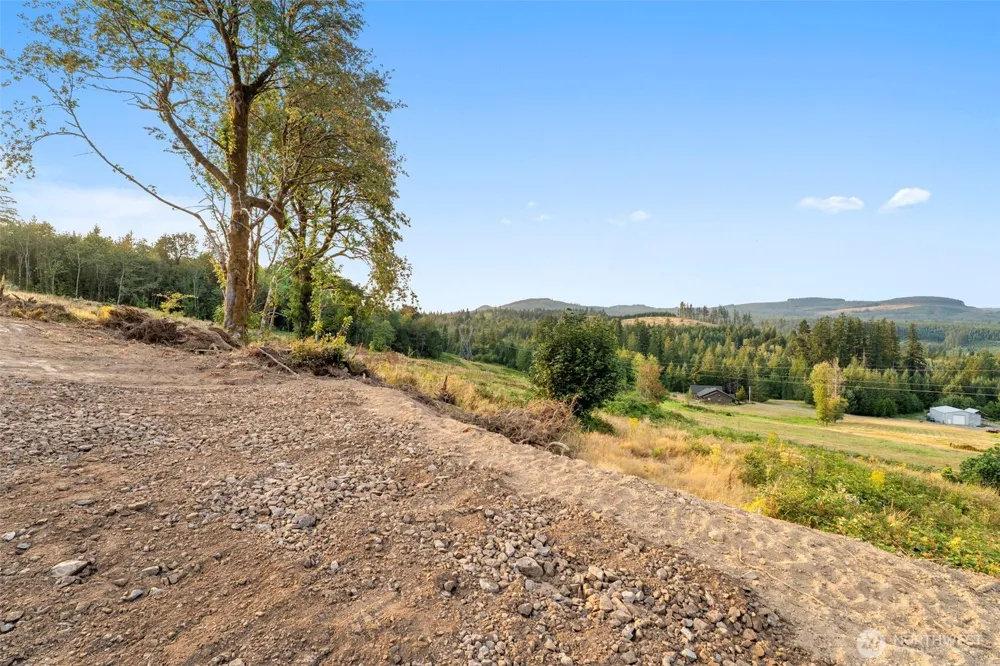 391 Brook Valley Road Kelso, WA 98626