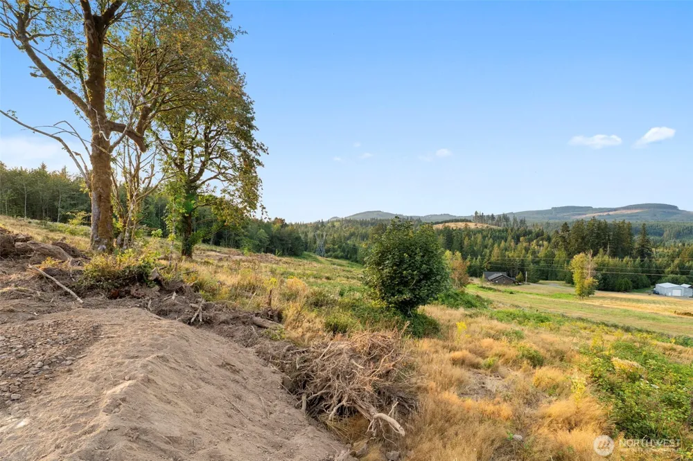 391 Brook Valley Road Kelso, WA 98626
