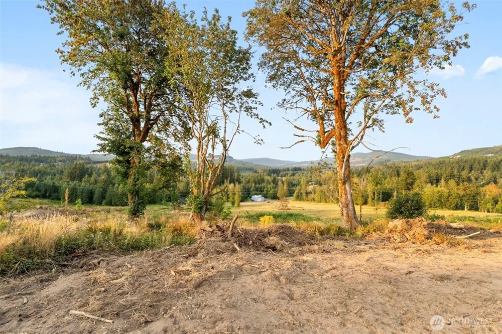 391 Brook Valley Road Kelso, WA 98626