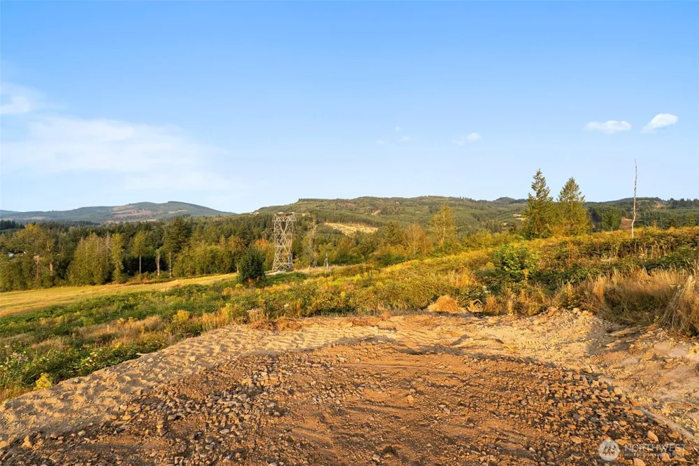 391 Brook Valley Road Kelso, WA 98626